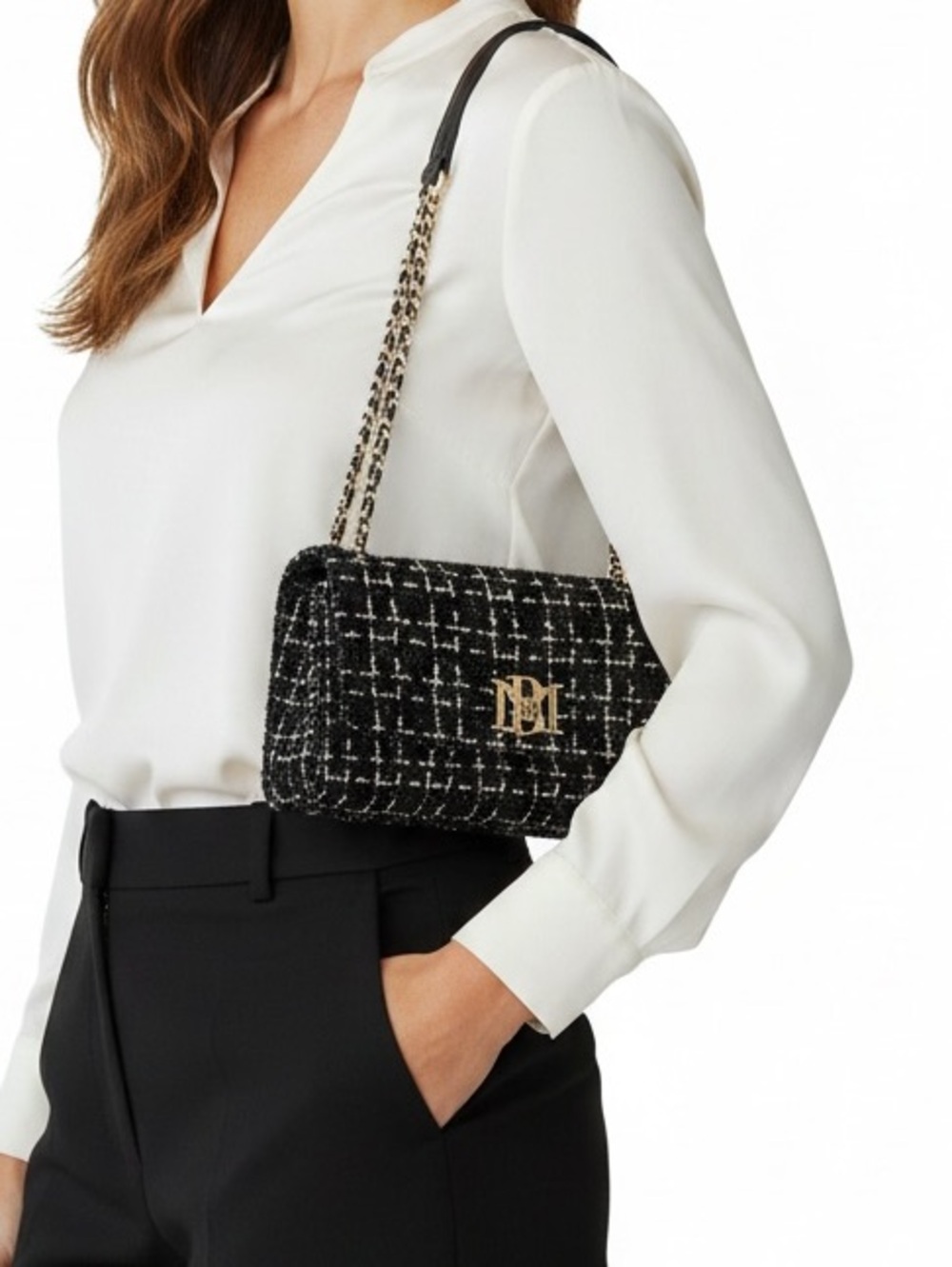 Badgley Mischka NWT Black and Gold Tweed Clutch
